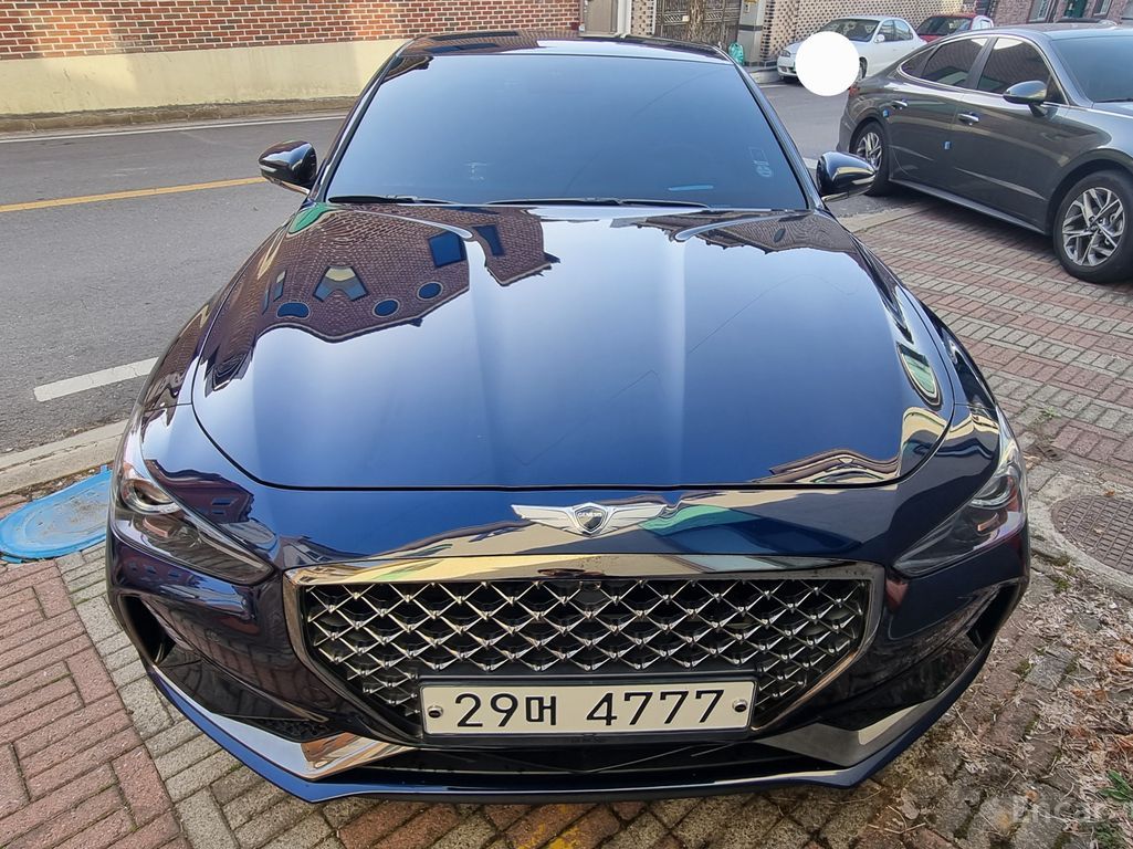 Genesis G70