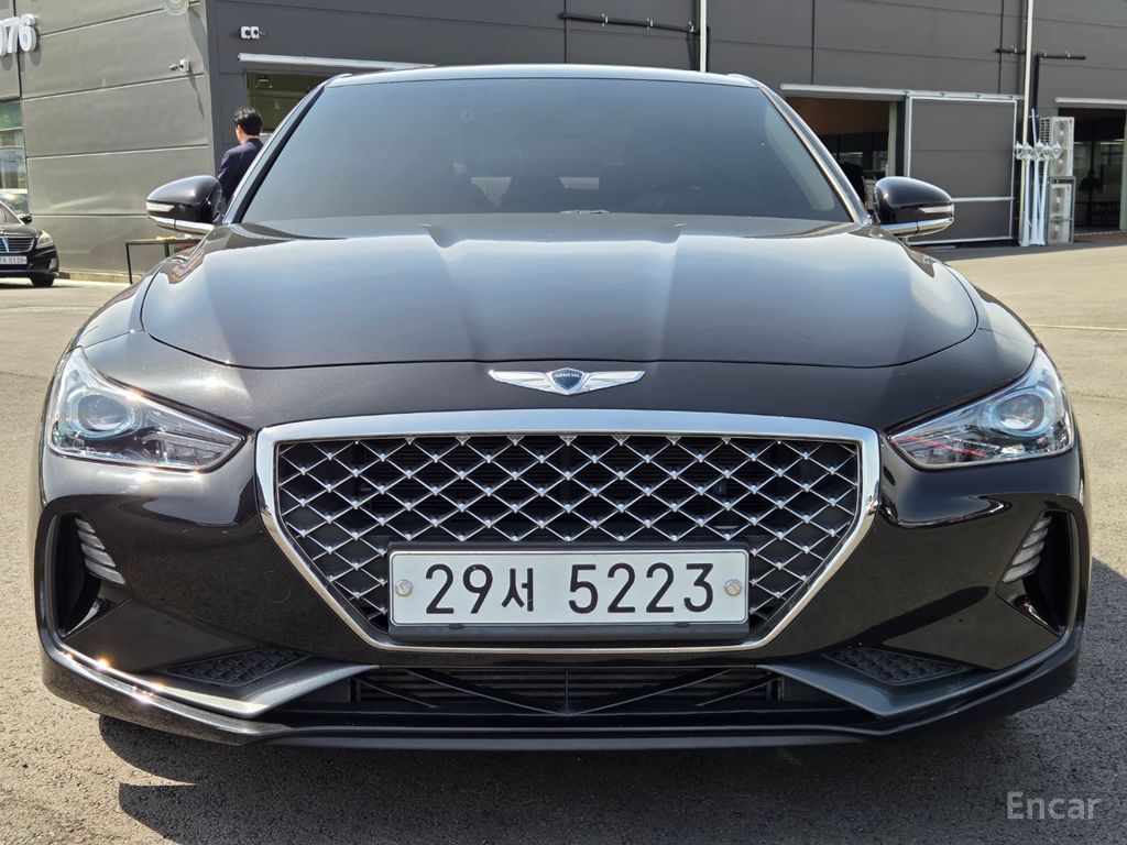 Genesis G70