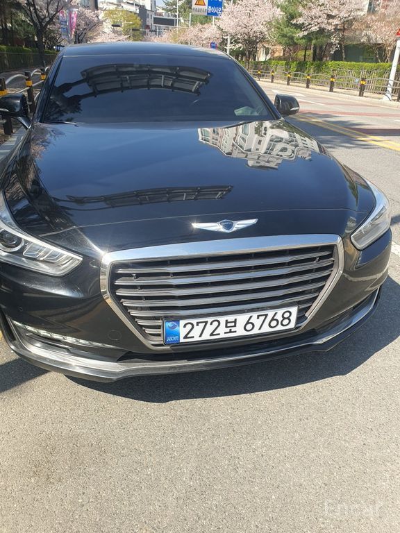 Genesis EQ900