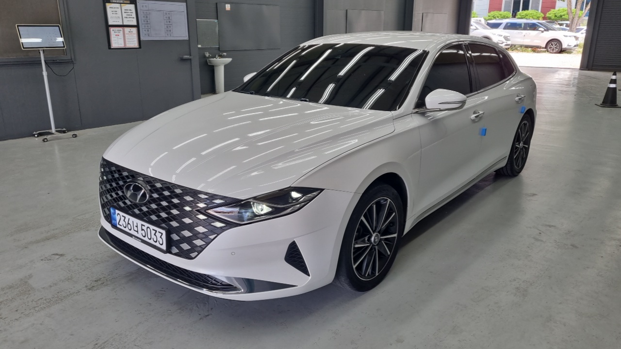 Hyundai Grandeur IG