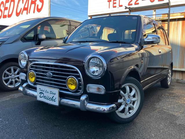 Daihatsu Mira Gino