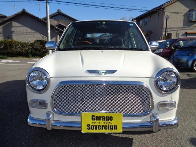 Daihatsu Mira Gino