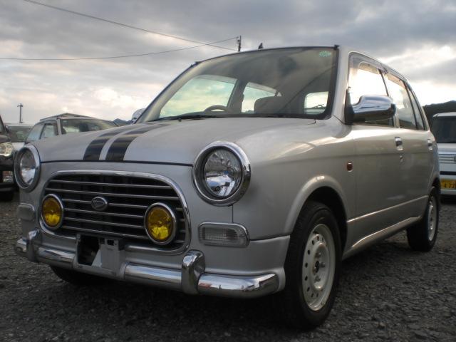 Daihatsu Mira Gino