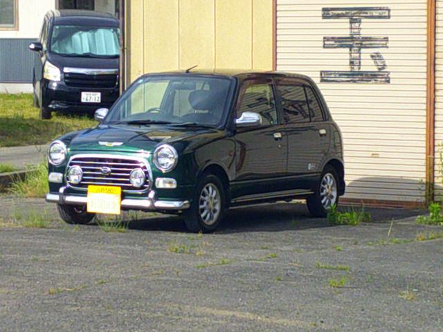 Daihatsu Mira Gino