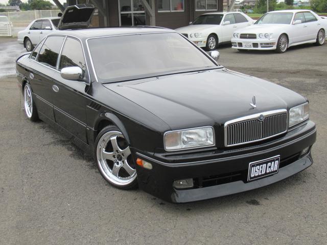 Nissan President