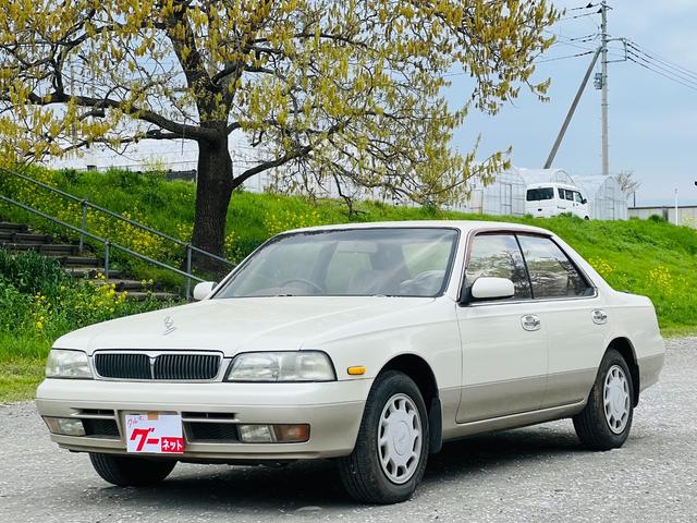Nissan Laurel