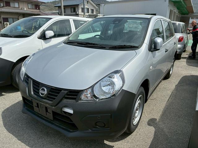 Nissan AD
