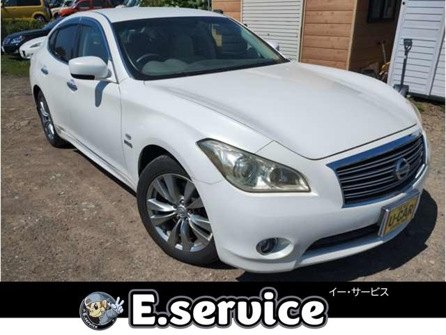 Nissan Fuga