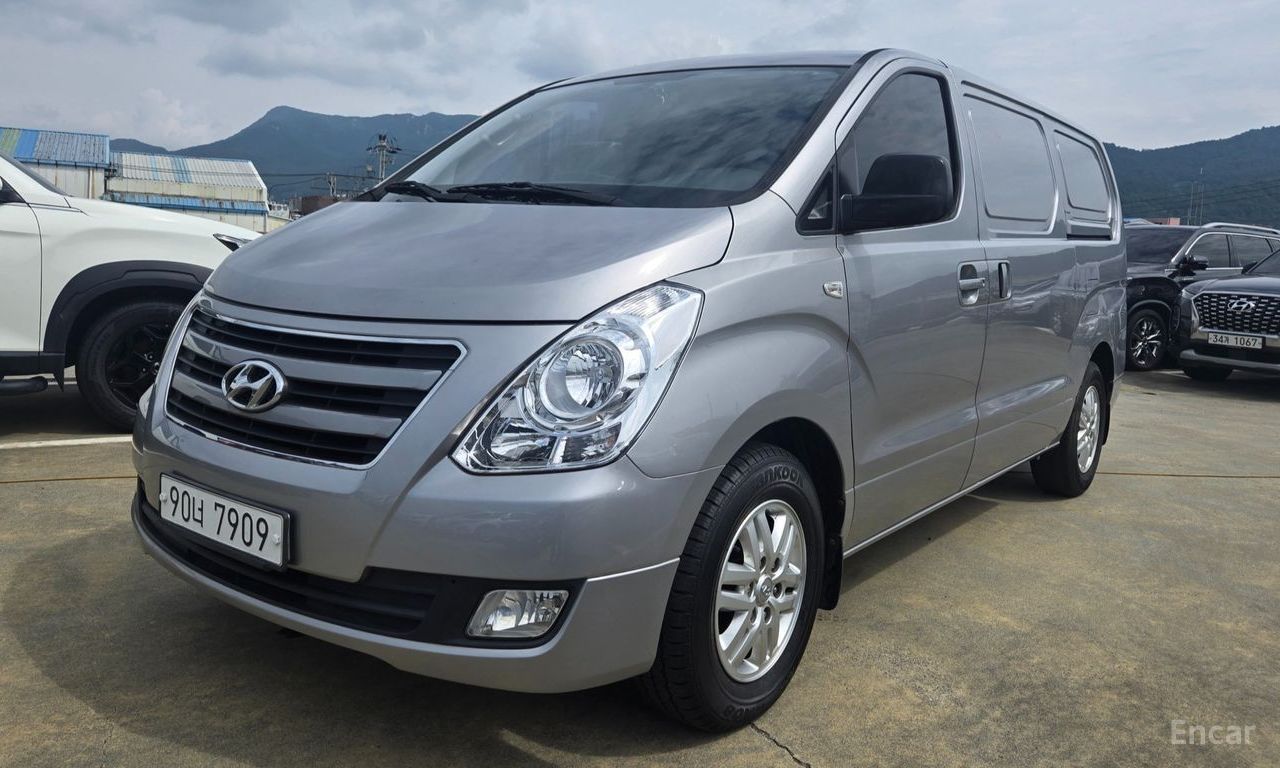 Hyundai Grand Starex