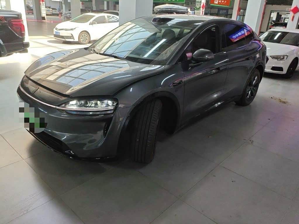 Luxeed R7