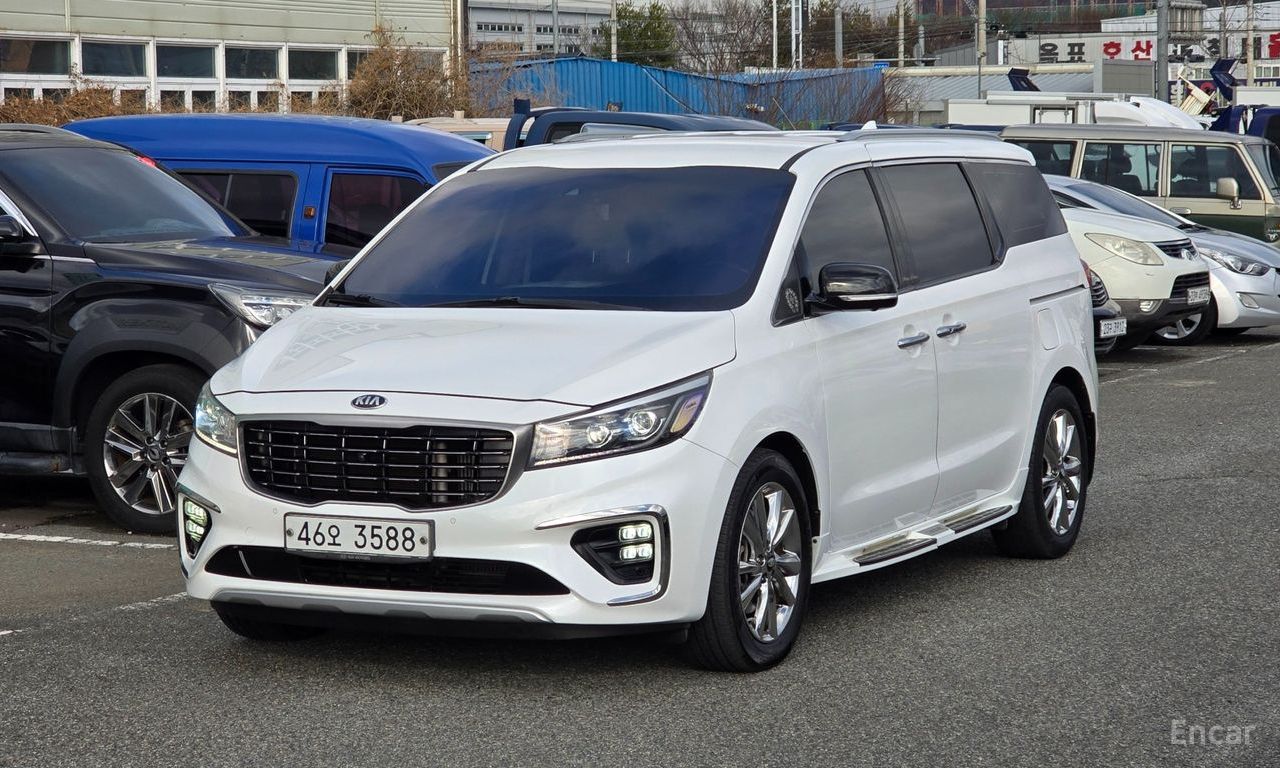 Kia Carnival