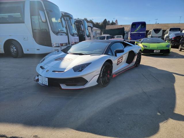 Lamborghini Aventador