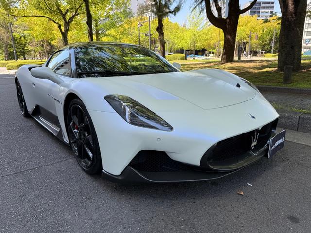 Maserati MC20
