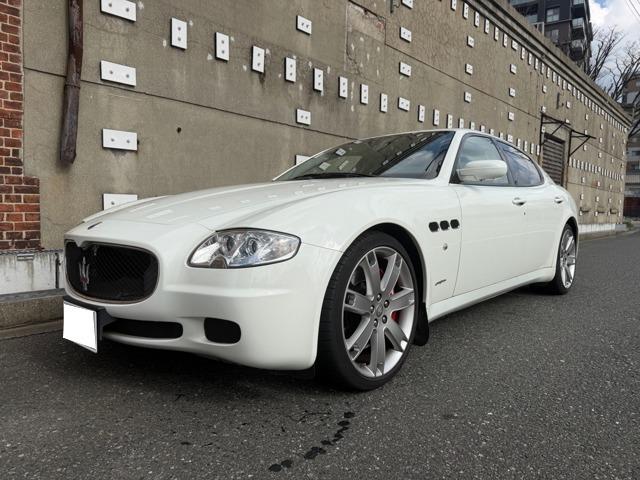 Maserati Quattroporte