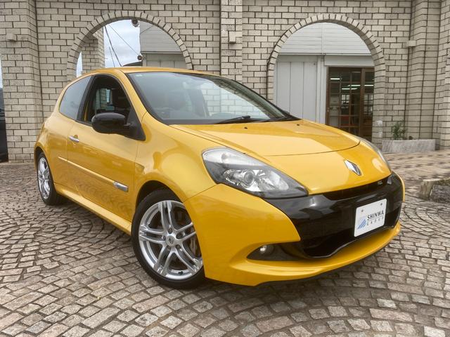 Renault Lutecia