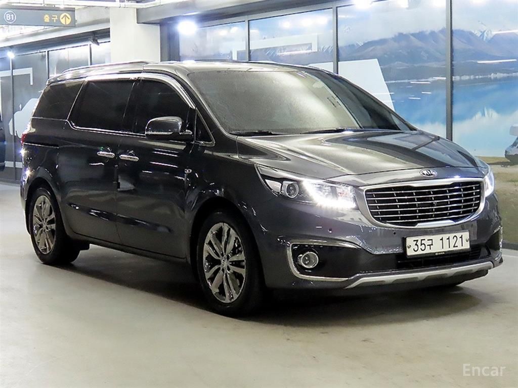 Kia Carnival