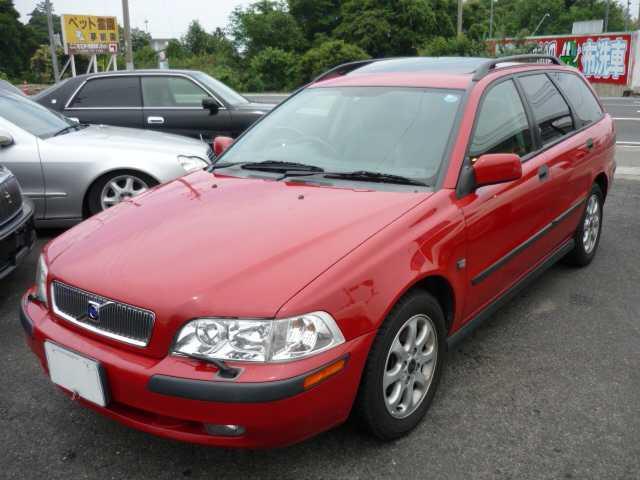 Volvo V40