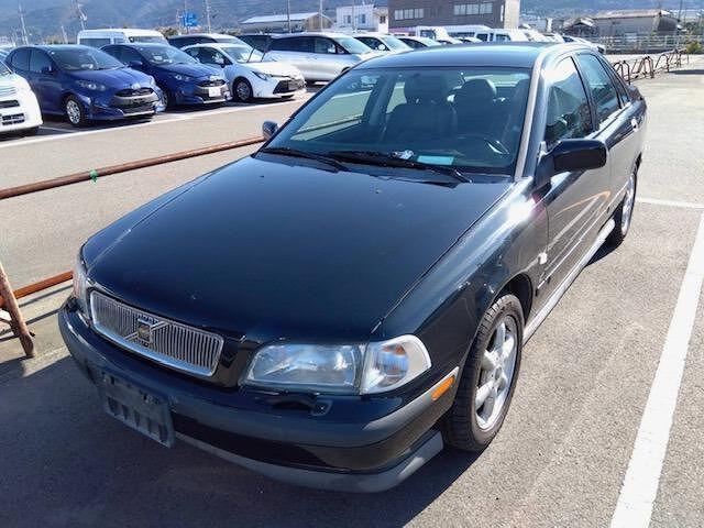 Volvo S40