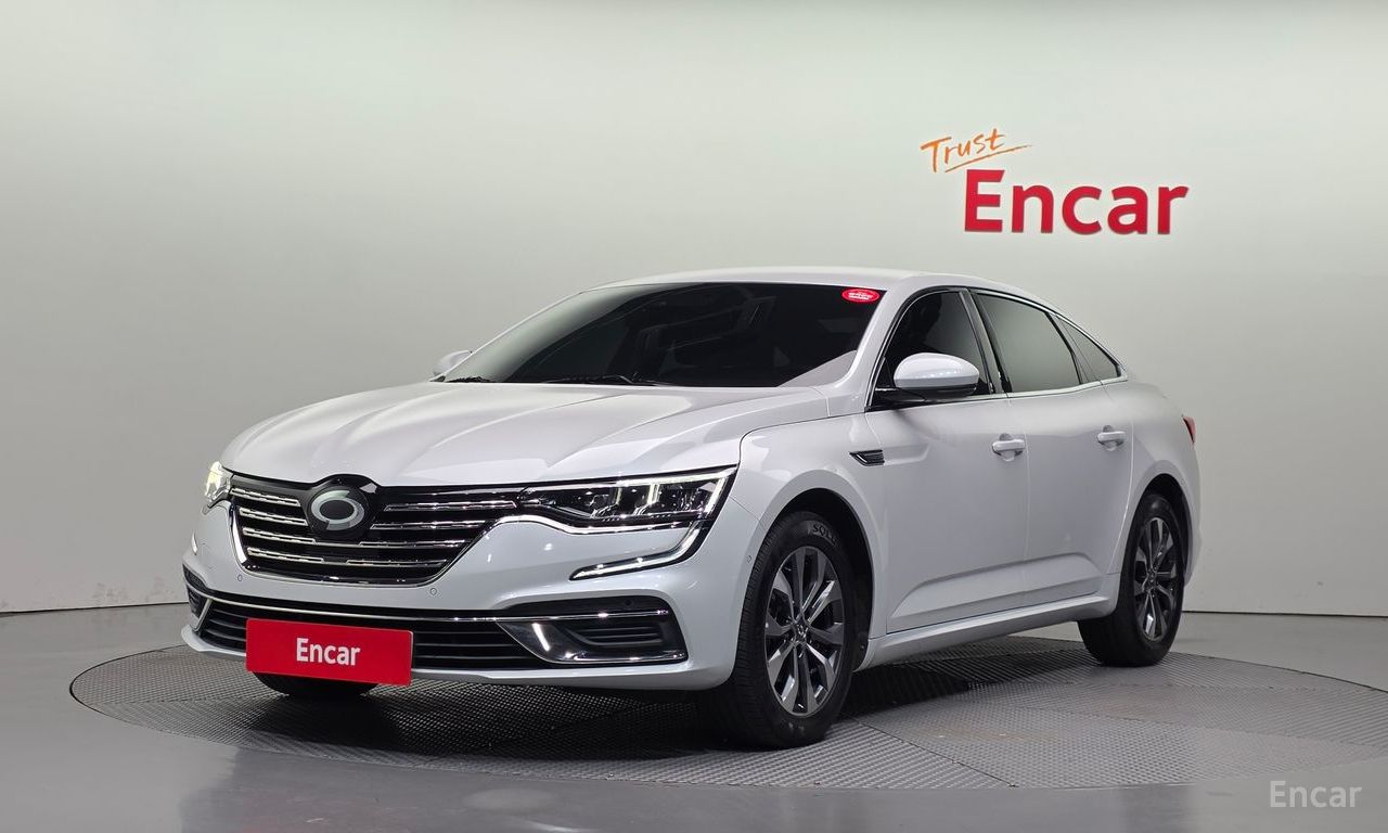 Renault SM6