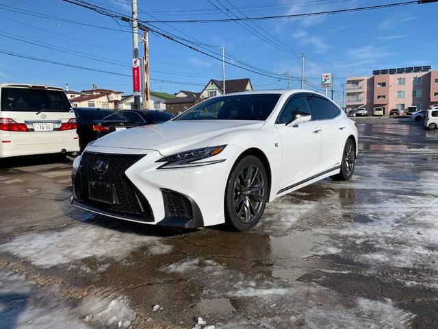Lexus LS