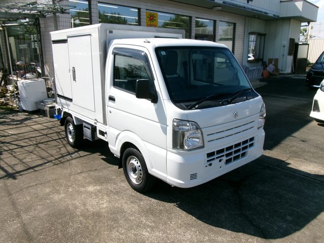 Suzuki Carry