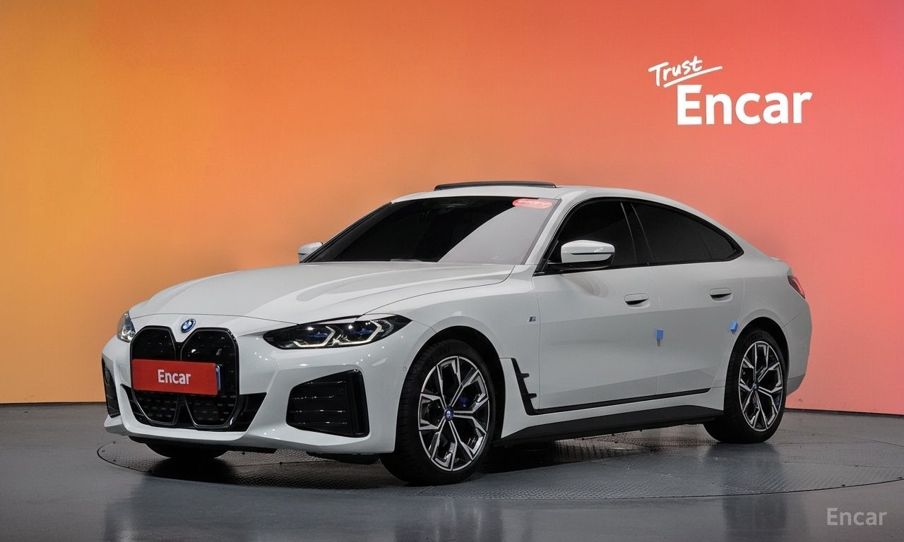 BMW i4