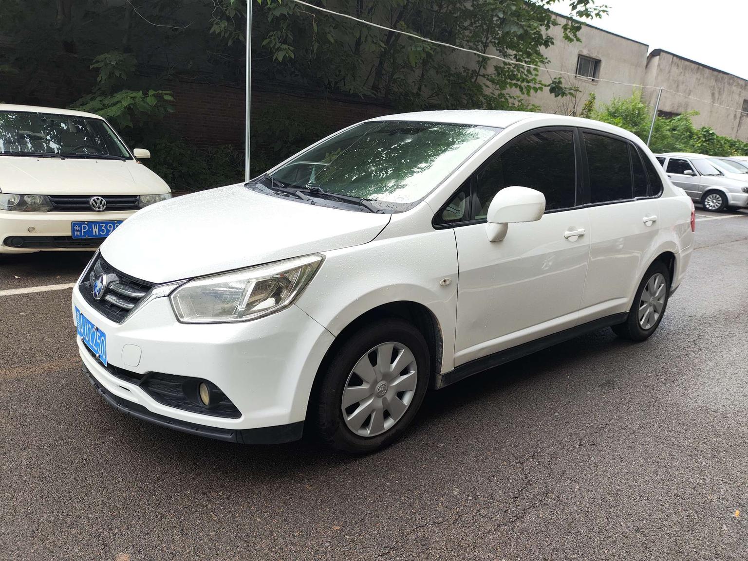 Venucia D50