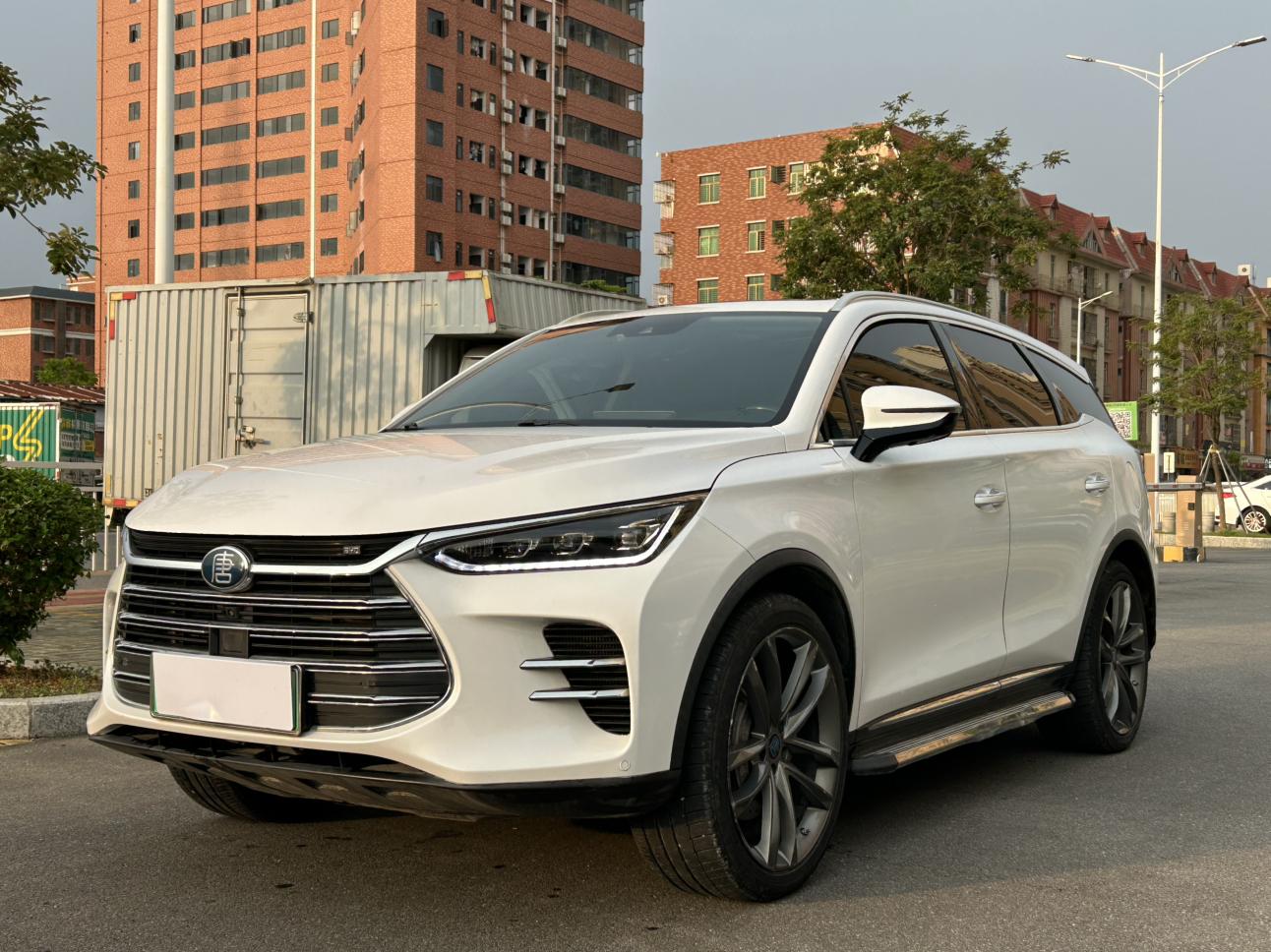 BYD Tang