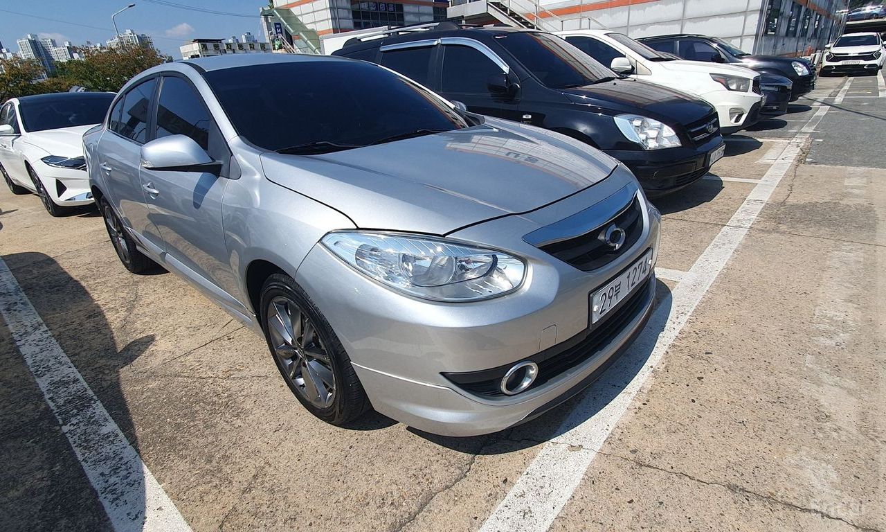 Renault SM3