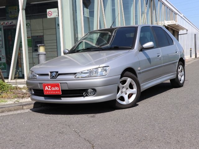 Peugeot 306