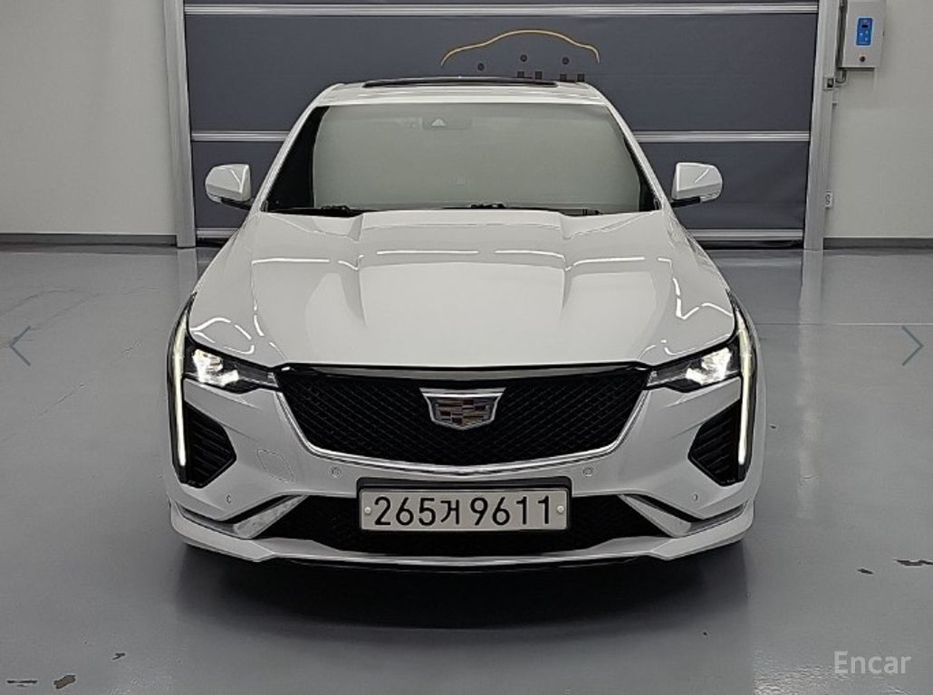 Cadillac CT4