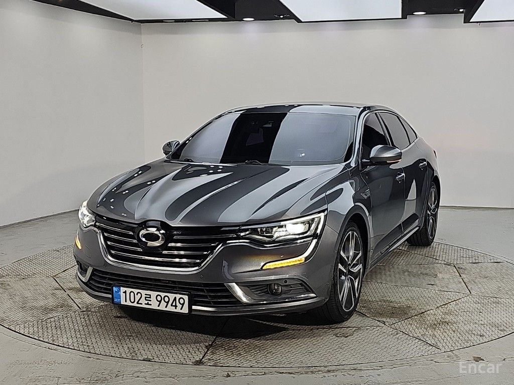 Renault SM6