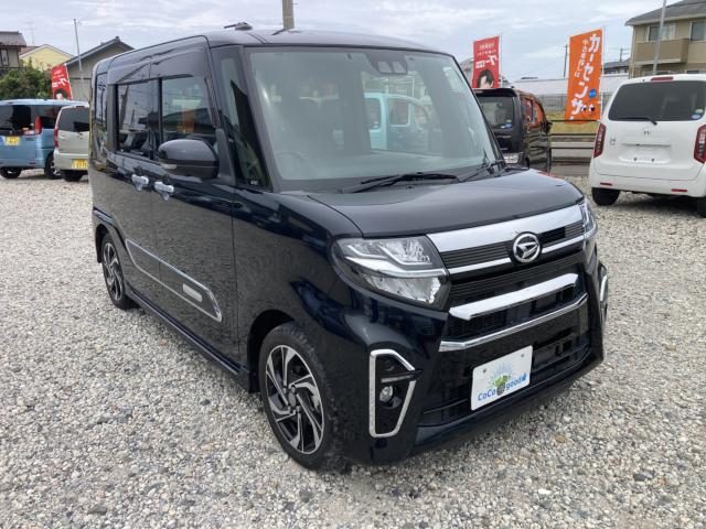 Daihatsu Tanto Custom