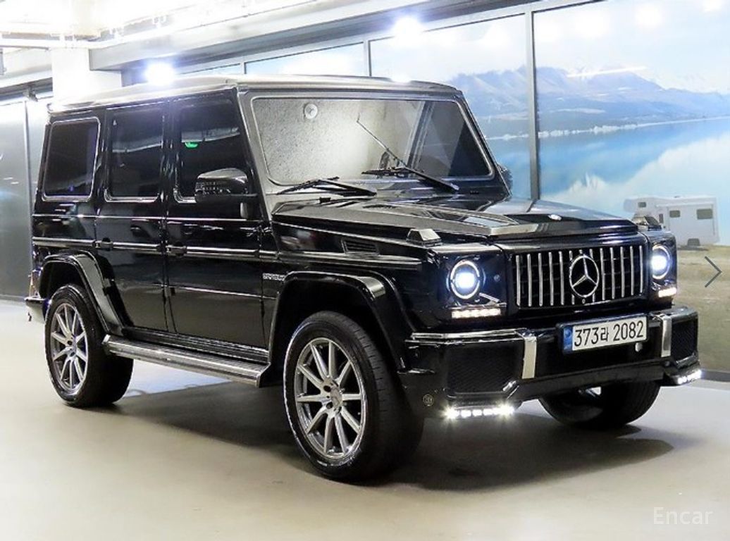 Mercedes-Benz G-Class W463