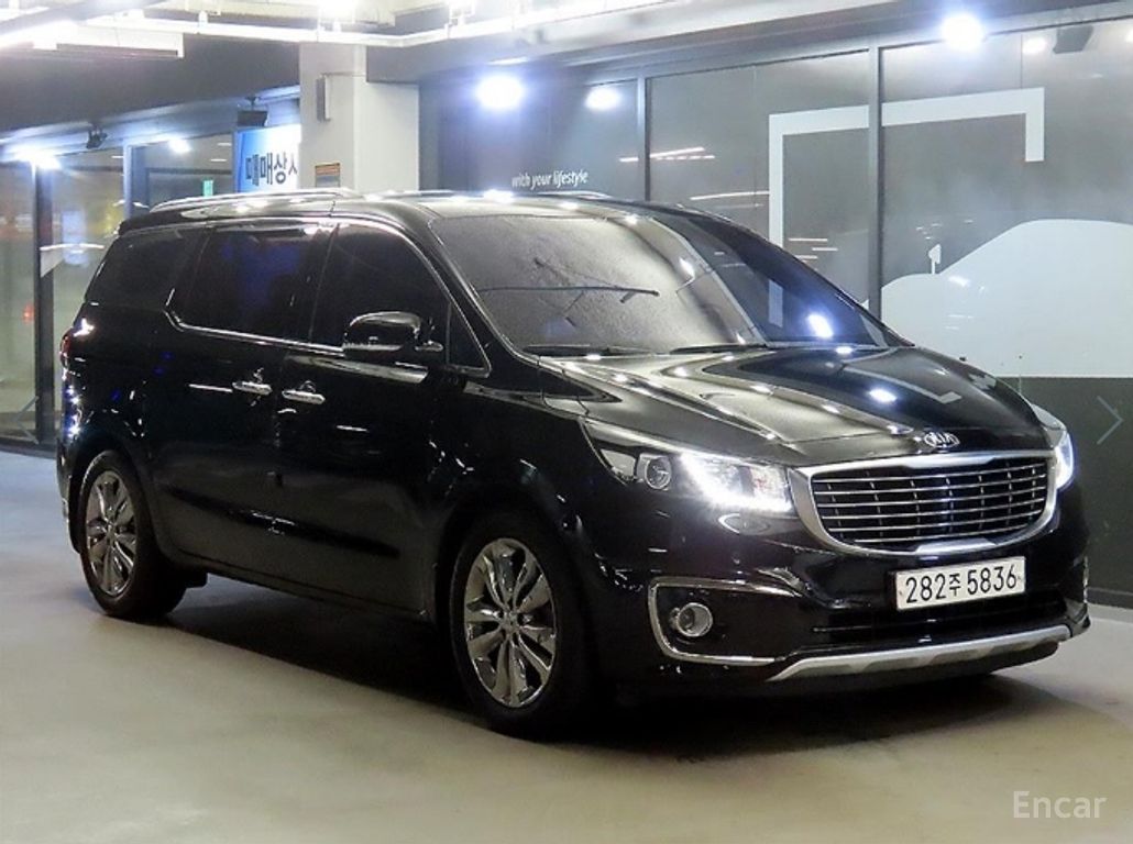 Kia Carnival