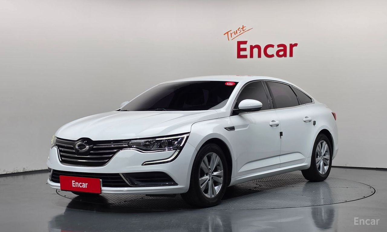Renault SM6