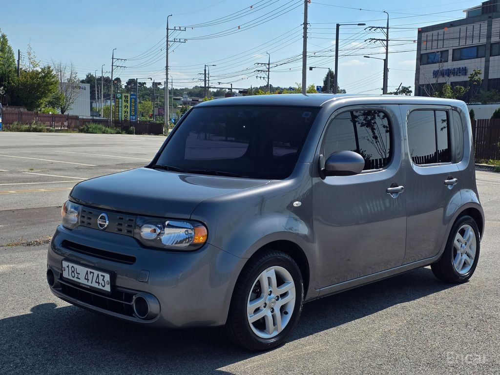 Nissan Cube