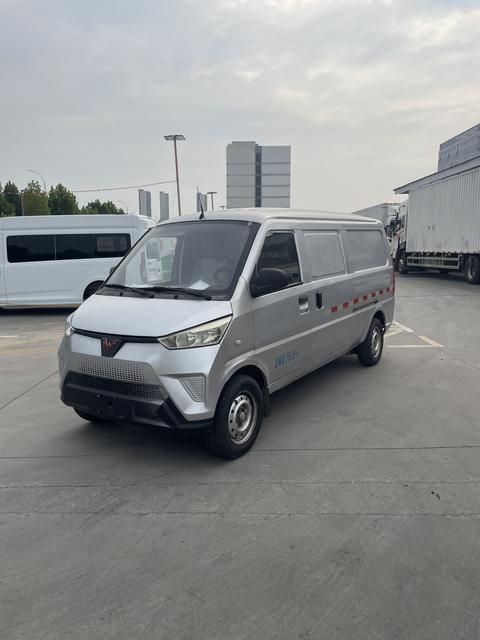 Wuling EV50