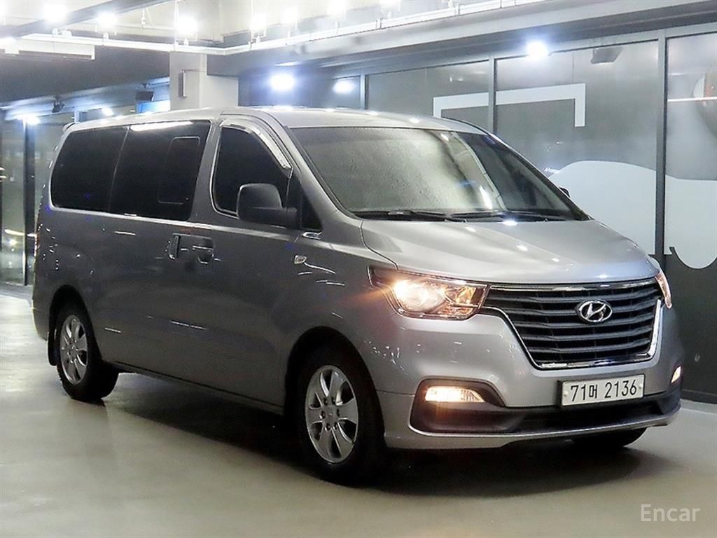 Hyundai Grand Starex