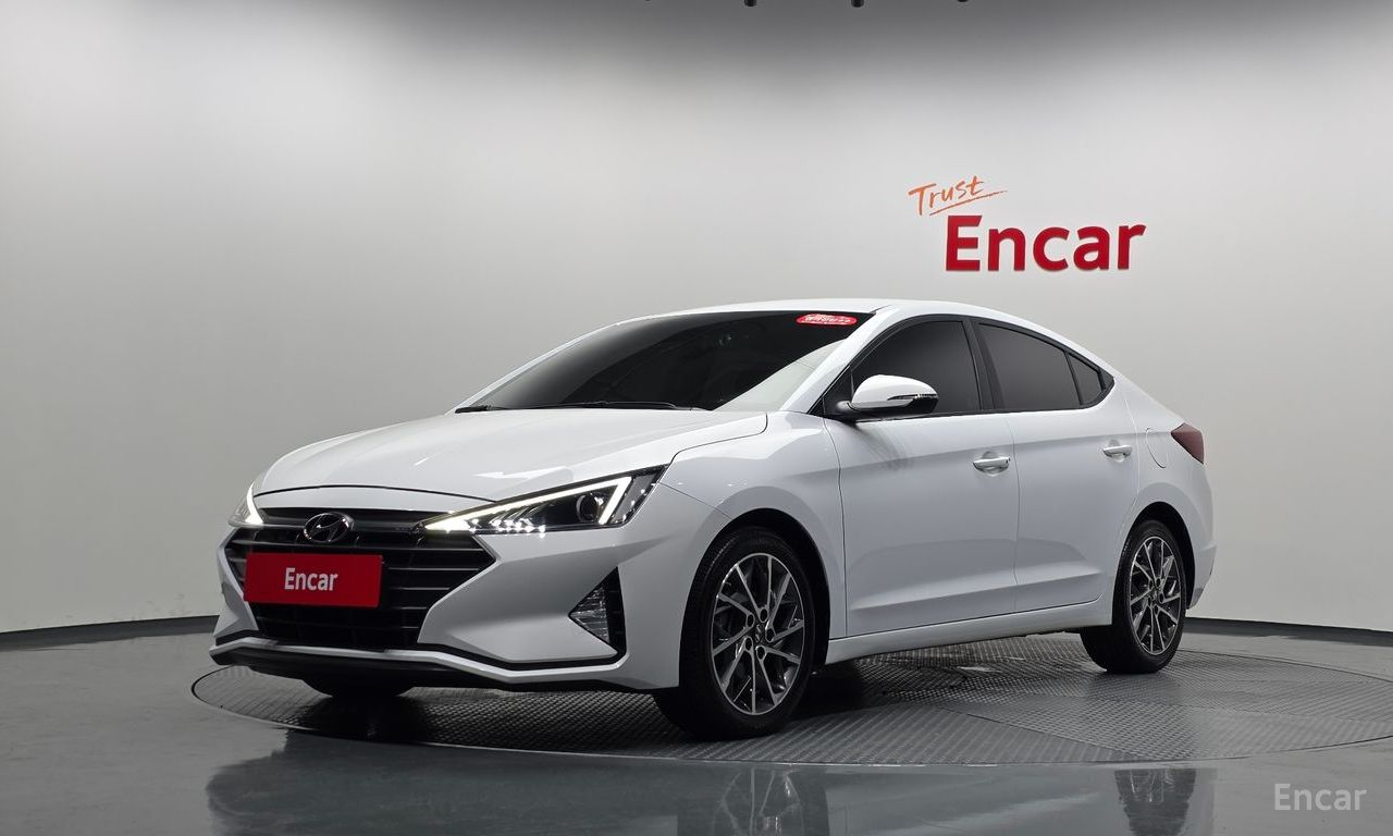 Hyundai Avante AD
