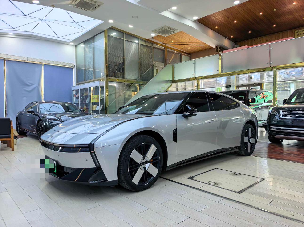Xpeng P7