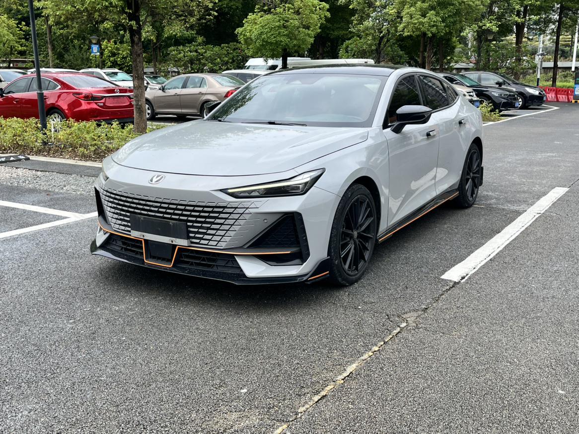 Changan UNI-V