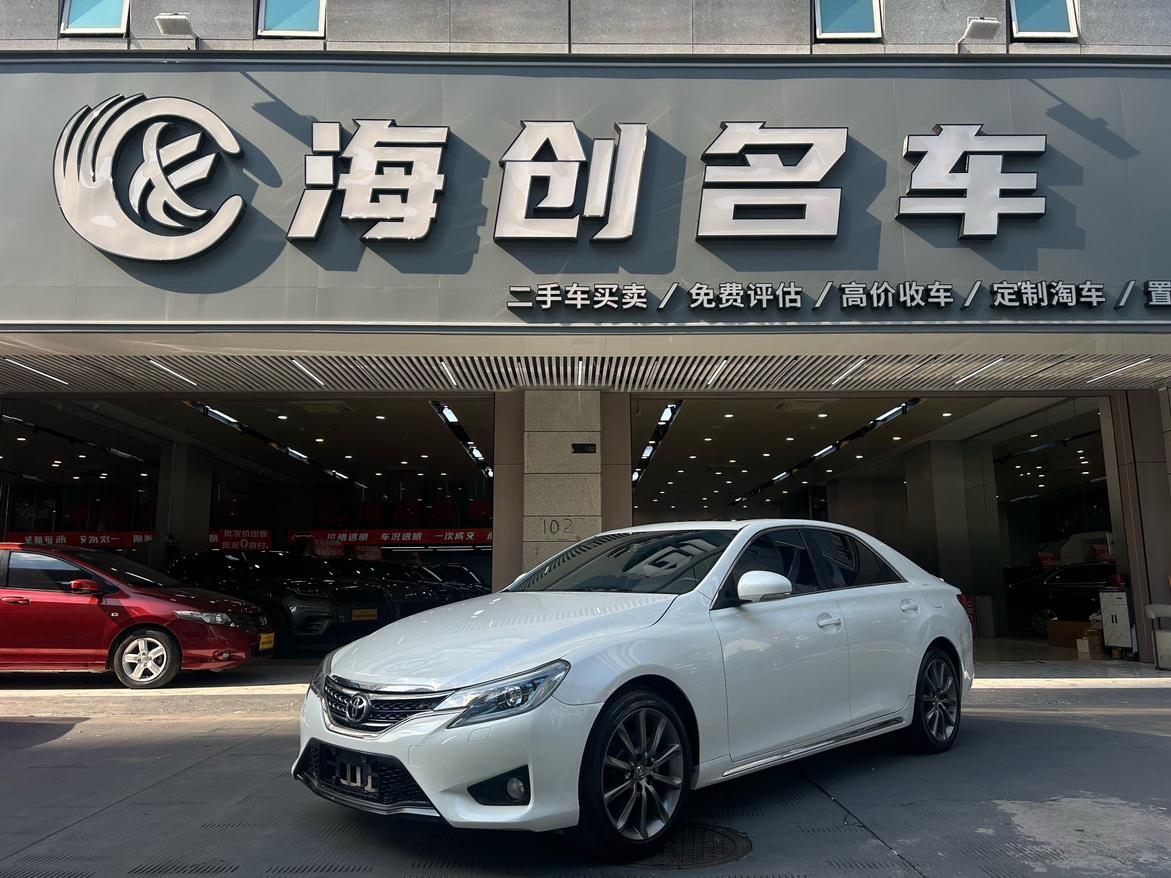 Toyota Reiz