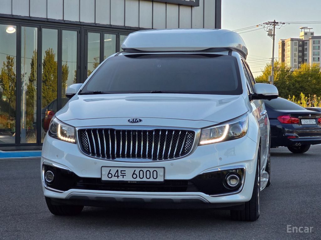 Kia Carnival