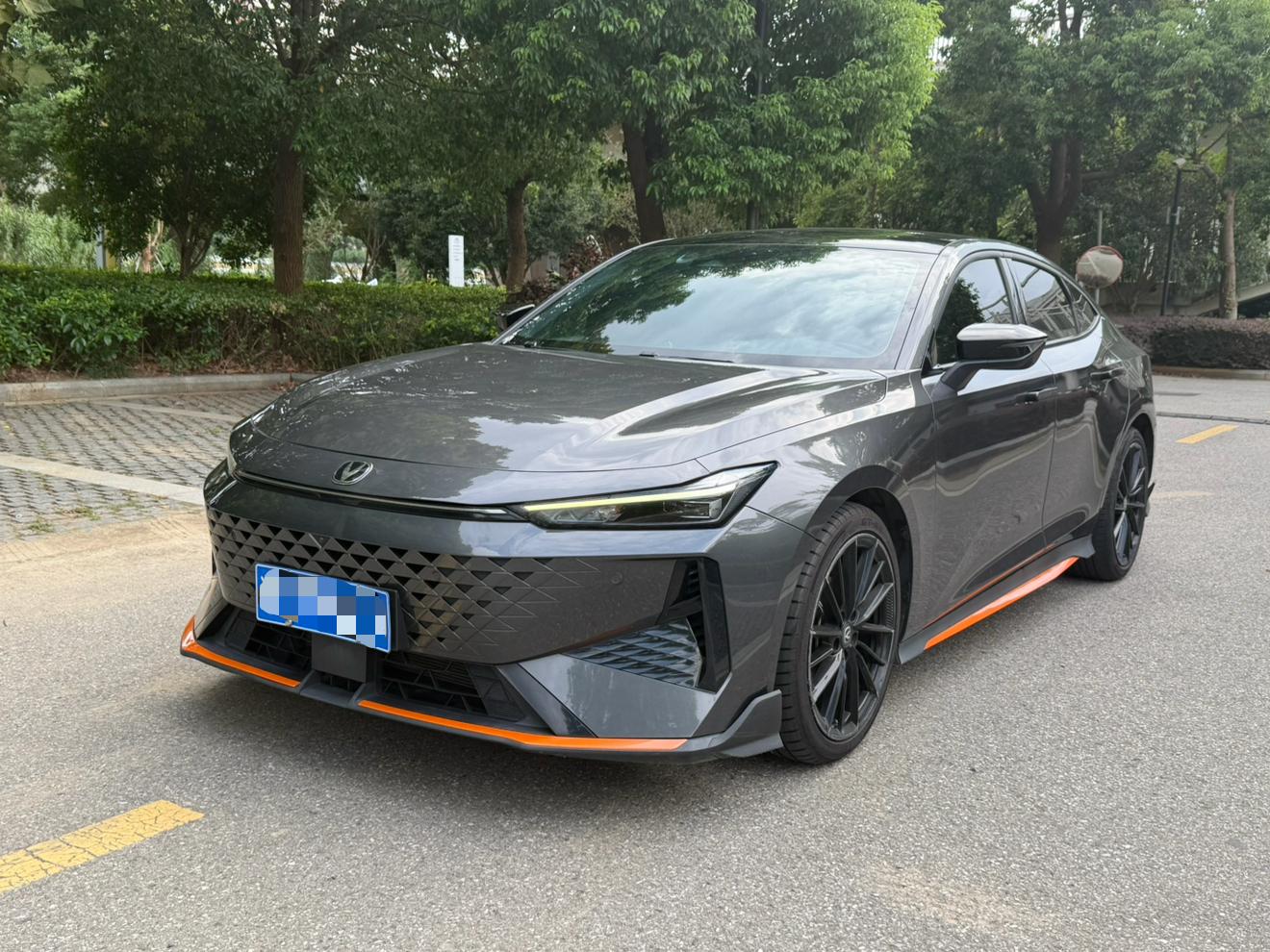 Changan UNI-V