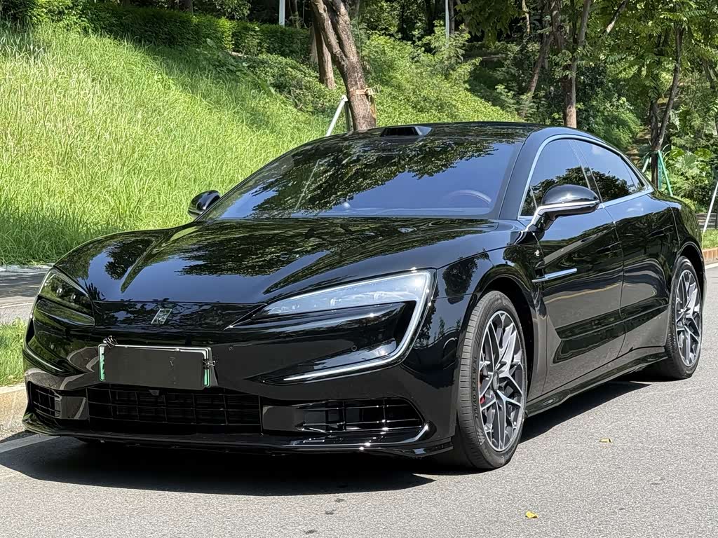 Yangwang U7