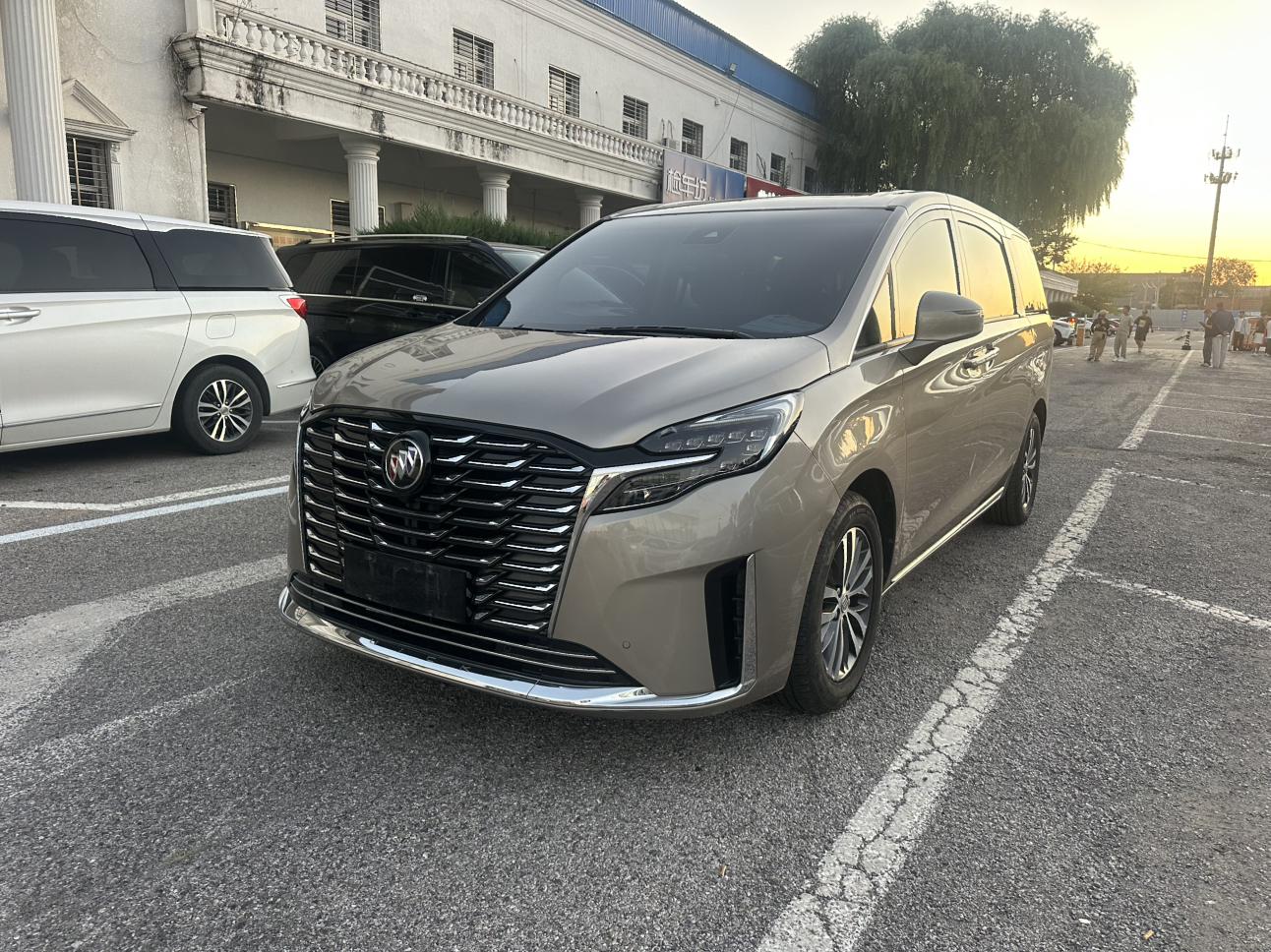 Buick GL8