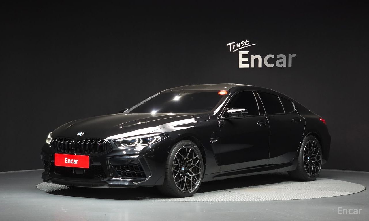 BMW M8