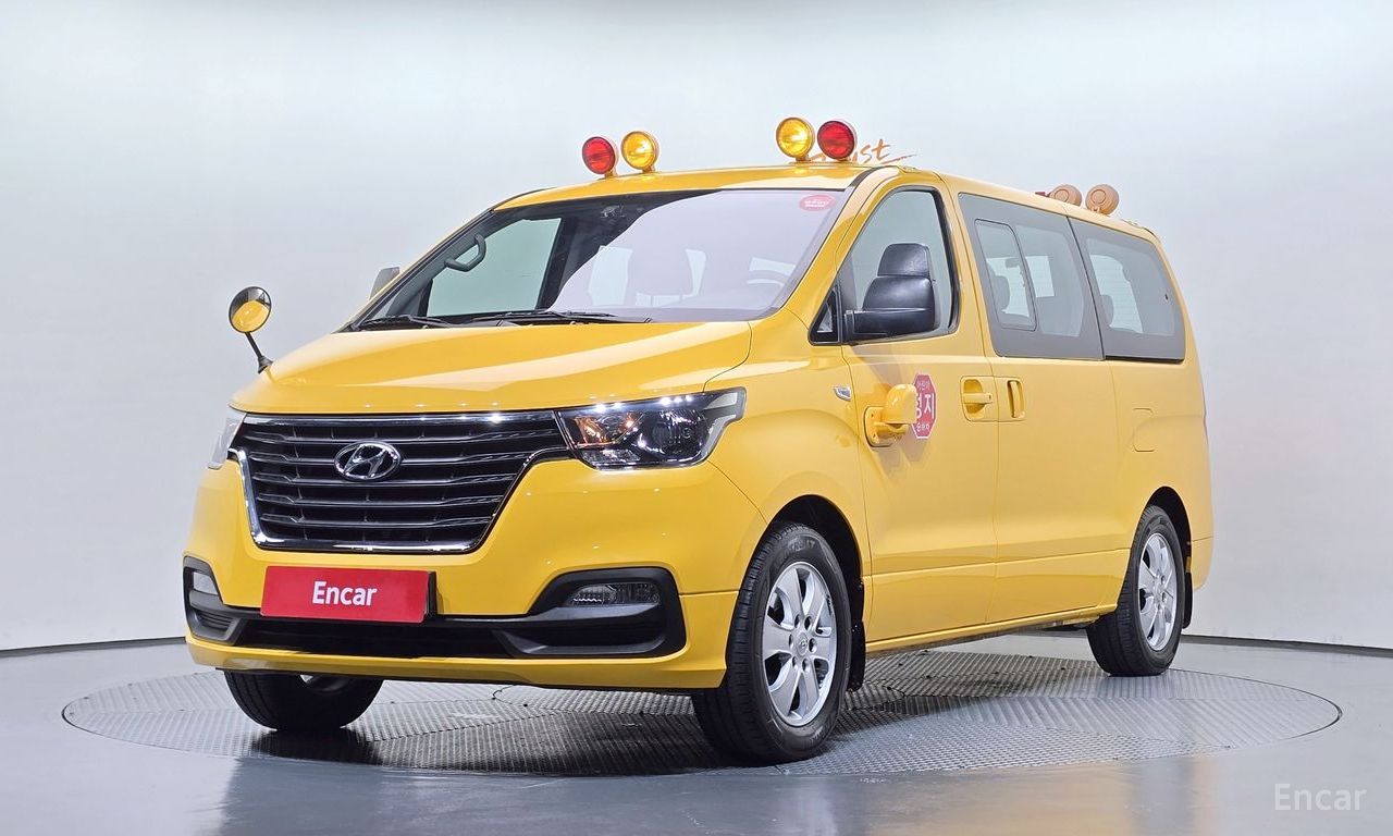 Hyundai Grand Starex