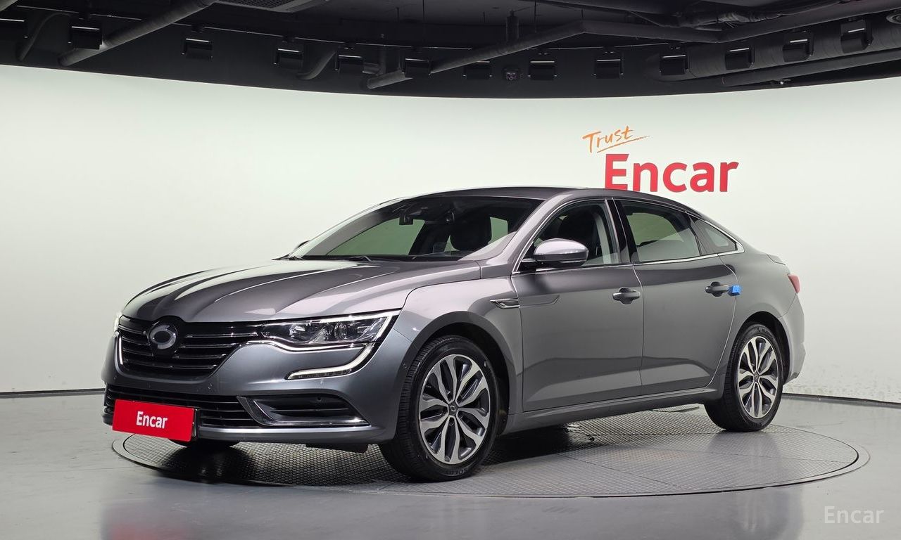 Renault SM6